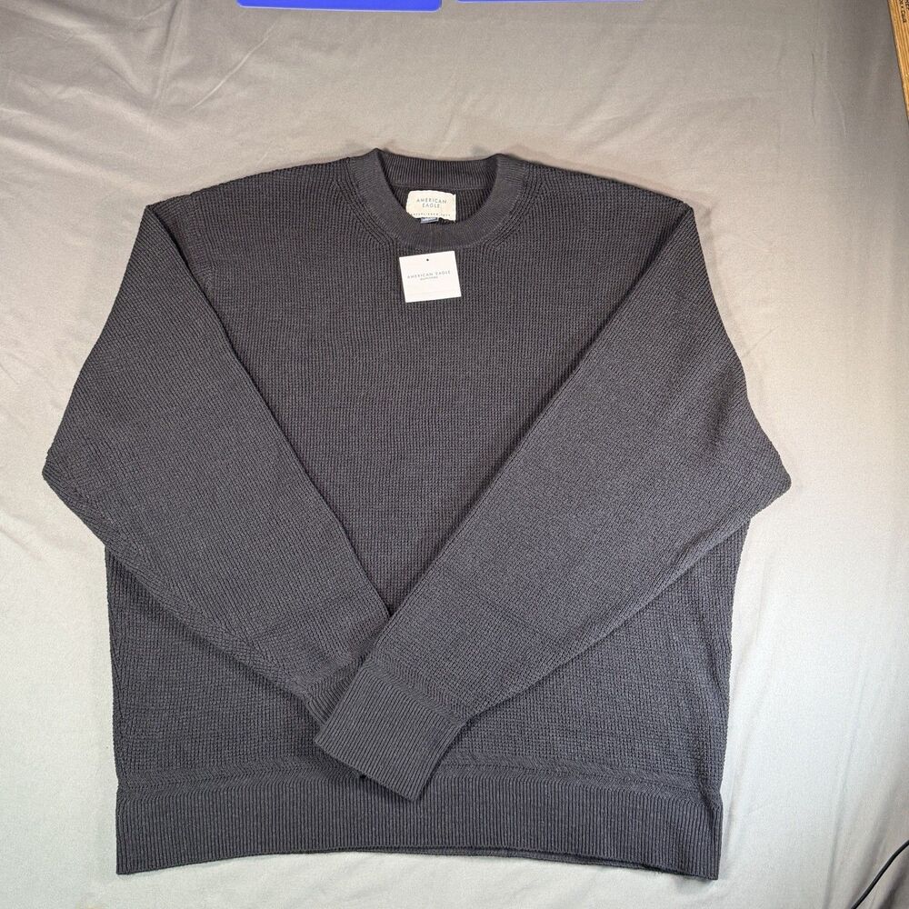NWT American Eagle Knit Pullover Sweater Womens Size LG Black Crew Neck Texture